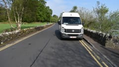 2p Volkswagen bus uit 2017
