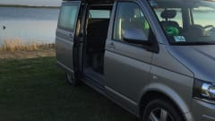Travis – 4p Volkswagen campervan from 2016