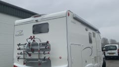 beautiful spacious camper with xxl garage