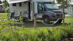Luxe Adria Coral-enkele bedden-volledig uitgerust