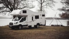 Jura – Jura - 5 Berth Luxury Motorhome