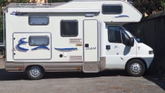 CHARLIE III – CAMPER