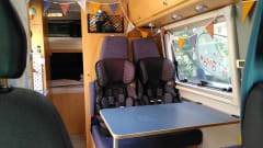 Bassie – Fijne Citroën jumper bus uit 2003 (5 personen!)