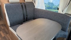 L119VP – Luxury modern 4-person Weinsberg integrated motorhome from 2026. Unlimited mileage!