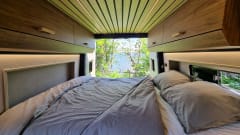 Sol – 2p Mercedes-Benz bus from 2019
