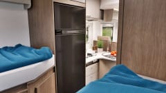 Nr. 8 Carado T448 – Camping-car très luxueux avec lits jumeaux et entièrement équipé. Liberté absolue !