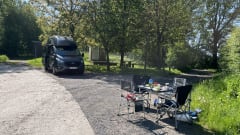 D'eropuit – New campervan Ford Nugget Plus with high roof - 4 people