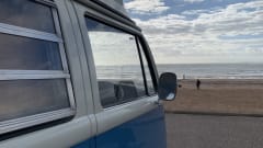 Bonnie – VW Westfalia bus
