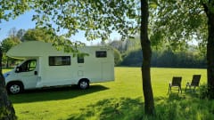 Conch – Brand new, cozy and fully equipped family camper (alcove) 