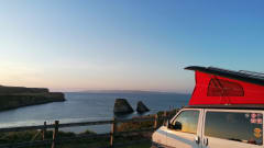 Link  – Head turning 4 berth Volkswagen T4