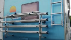 LADY – TRAVEL BY CAMPER