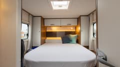Carado T459 Automaat – Experience the freedom! Very spacious luxury - Queen bed - separate shower