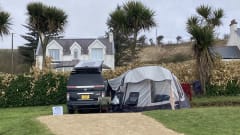 The Moose  – Nissan campervan met 4 slaapplaatsen uit 2007