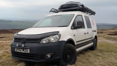 Callie the Caddy – Off-Grid 4x4 van. Insurance included!