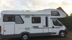 Nice walk with spacious 4-person camper