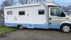 easy –  fantastic complete Bürstner semi-integrated.