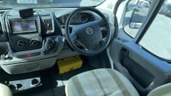 Gina – Beautiful 4 berth Fiat campervan from 2010