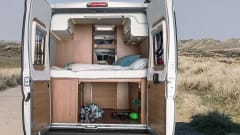 Bedsie – Recent (2024) nicely equipped Weinsberg Carabus 600 from 2024 