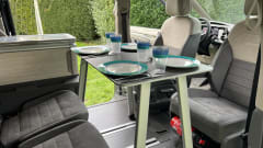 VW California Ocean T7 (2026) blauw-wit