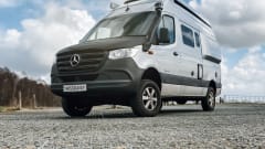 Miss Daisy (Dog Friendly) Discount available on bookings two weeks or more.  – 4 berth Mercedes-Benz campervan (SALE ON)