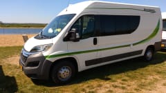 Olly 3.0 – Sporty bus camper - Bronckhorst Campers