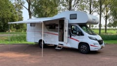 Sunny – Sunlight A70 alcove 6 person Automatic 150 HP built in 2018
