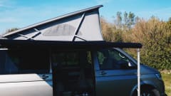 the.VANhoutte – 4p Volkswagen bus from 2019