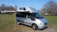 Nuggie – Go on an adventure with our nice Ford Nugget