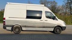 Mercedes Benz Sprinter Campervan