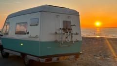 Le voyageur – 4p Peugeot integrated uit 1993