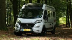 Sturdy camper van with panoramic roof