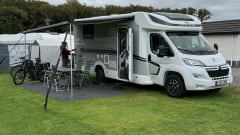 Mclouis avantgarde tot 5 personen – 5 persons semi-integrated Mc Louis Avantgarde
