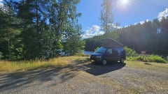Gijs – 4p Volkswagen campervan from 2010