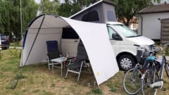Buurman&Buurman – Camper VW T5 con tendalino e posto letto in piano