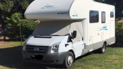 Rimor Katamarano 5 – Mansardato con ampio garage versatile per famiglie e sport