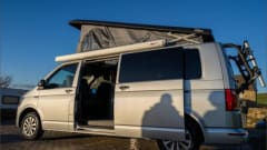 Luna – Volkswagen Transporter 4 Birth camper van