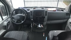 MB Sprinter 318 CDI (184hp) Full Option Bus Camper !! 210cm Stand Height !!