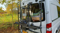 Compact camper ideal for 2 people