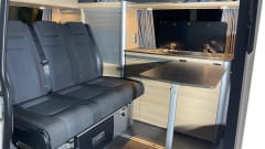 Smallander 1 – Volkswagen Bus Camper - Bronckhorst Campers