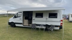 The Spirit of Scotland – Explore Scotland in our 2/3 Bed Mercedes, Toilet & Shower Free Insurance