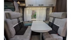 Ben – Luxury 4 berth Benimar Mileo 313 Compact Motorhome