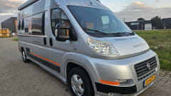 2p Fiat bus from 2008