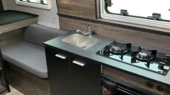 Rocky  – 2p Peugeot bus uit 2012