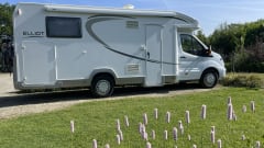 Mobilhome voor 4 personen – 4p Ford semi-integrated uit 2020