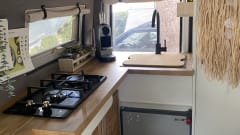 De Merrie – 2p Mercedes-Benz campervan from 1996