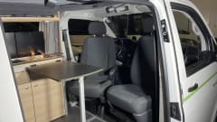 Smallander 1 – Volkswagen Bus Camper - Bronckhorst Campers