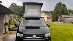 Sapphire – 4 berth Volkswagen T6 campervan from 2017