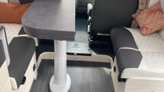 4p Chausson semi-integrated uit 2023