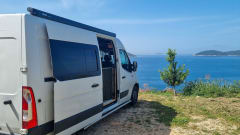 De EcoExpress – Luxe gasloze off-grid camper