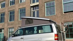 Campert (op zn Rotterdams) – Mercedes Vito 112cdi camper van (2002) - automatic